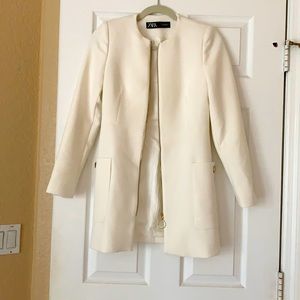 Zara white coat xs